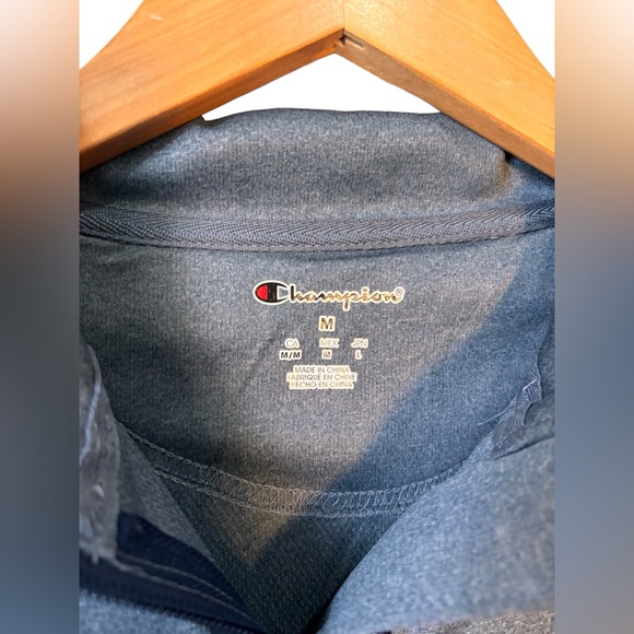 NWT NCAA Womens 1/4 Zip Pullover Champion Top California Golden Bears Size M - Picture 3 of 5